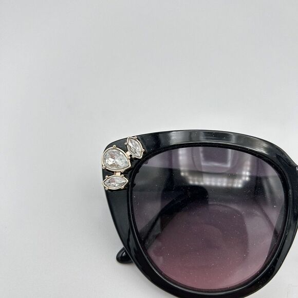 Steve Madden Women's Silver Rhinestone Black Frame Sunglasses Frames Only - Picture 2 of 12